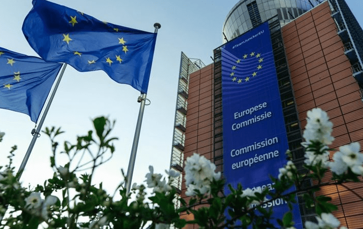 开云kaiyun官方网站-
“自废武功”还不够？欧盟对乌克兰发出通牒：想加入就扬弃重工业(图6)